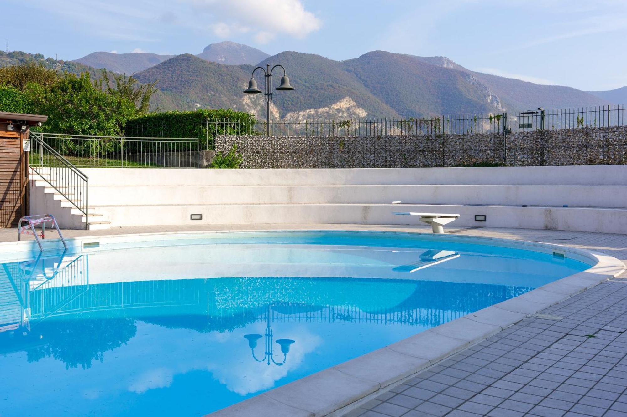 Quarzo Blu Apartment Паратико Екстериор снимка